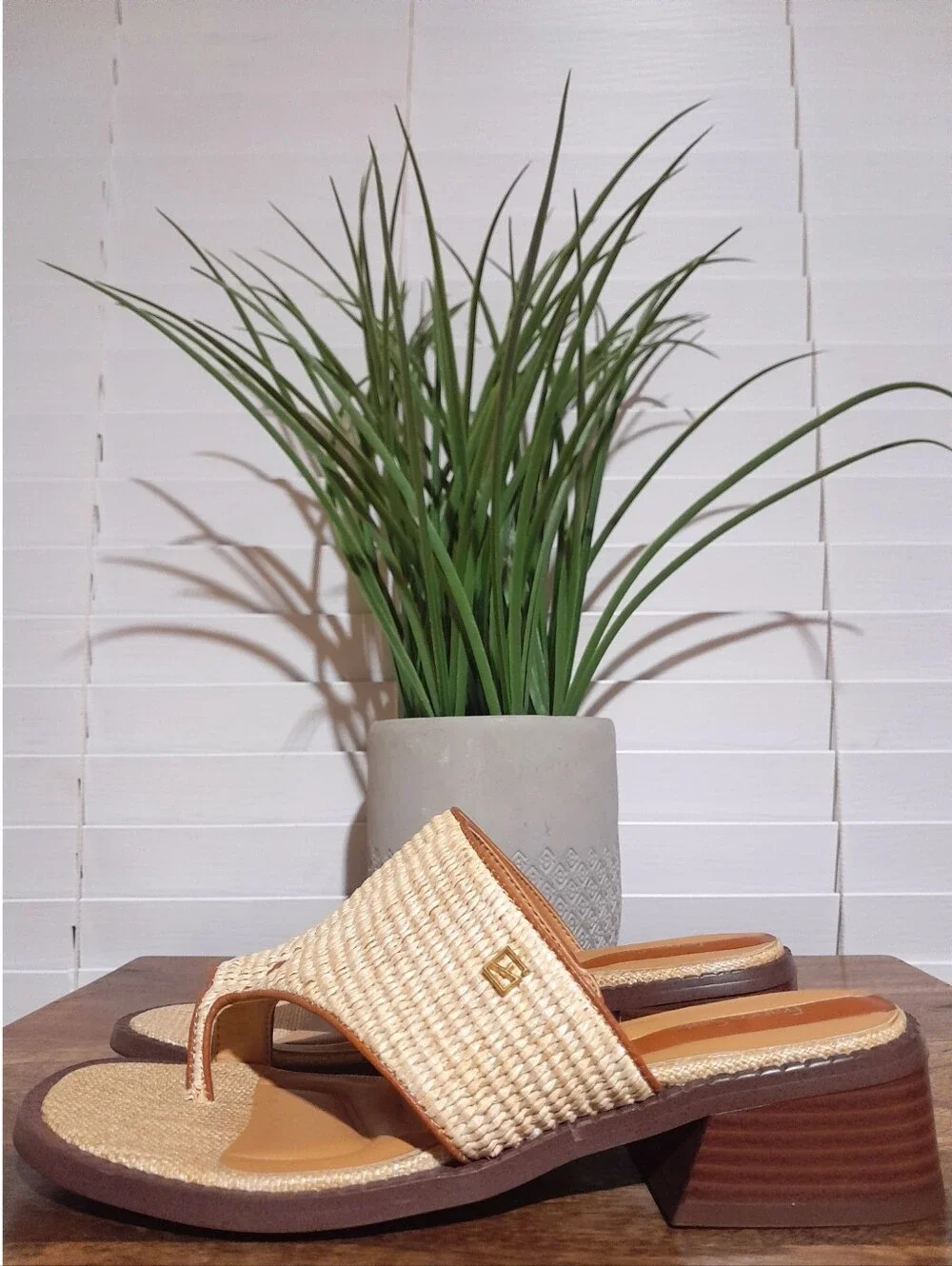 Franco Sarto Sia 2 Natural Material Block Heel Summer Coastal Beachy Sandals 9M